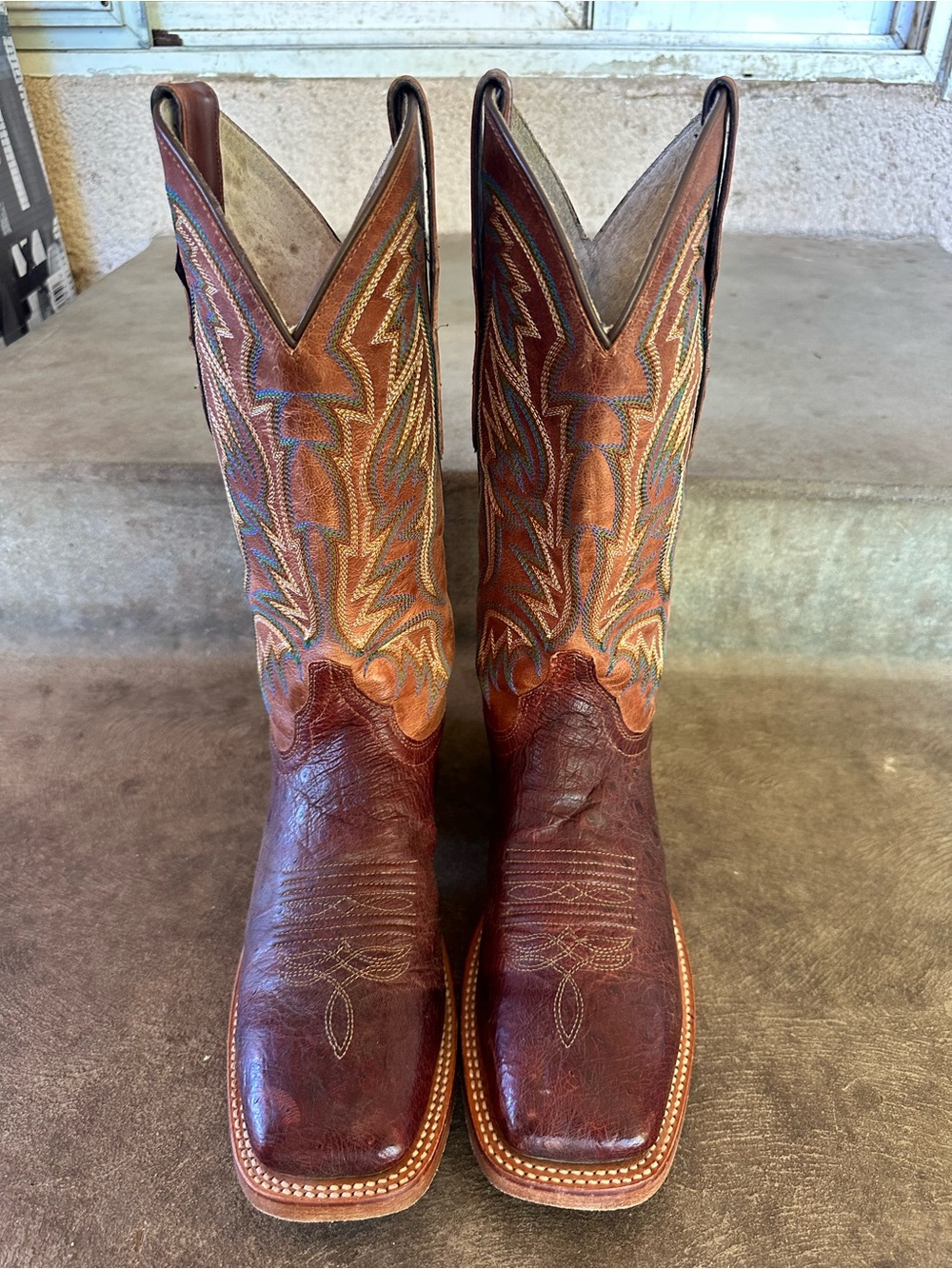 Justin Boots Brown Leather Western Cowboy Boots with Multicolor Embroidery